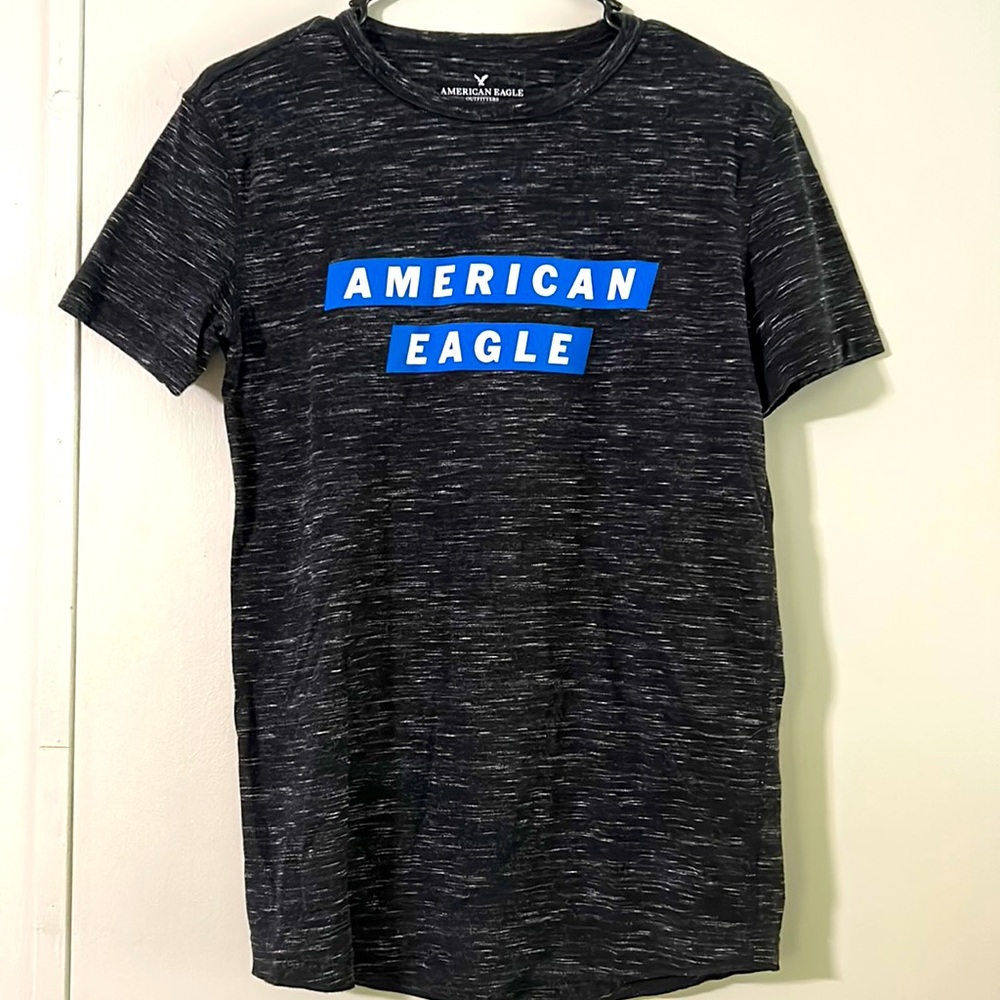 American Eagle tshirt size XS